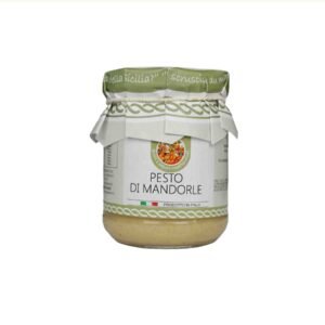 Mandelpesto, sizilianische Mandeln