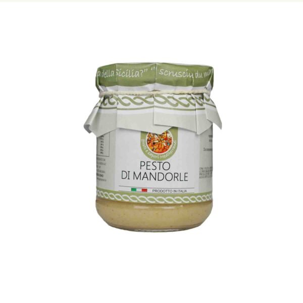 Mandelpesto, sizilianische Mandeln